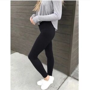 SPANX #FL3515 Look at Me Now Seamless Leggings Black Size Medium